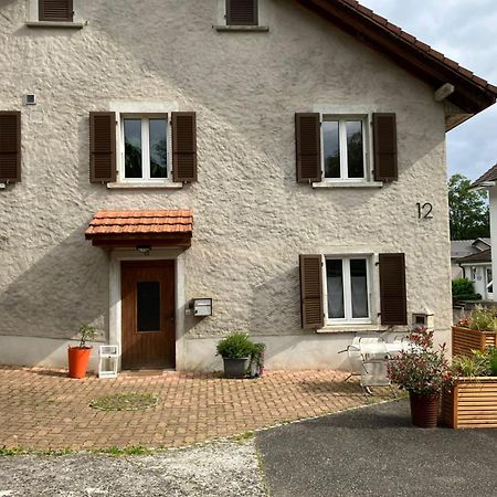 Au Numero 12 Courchavon Extérieur photo